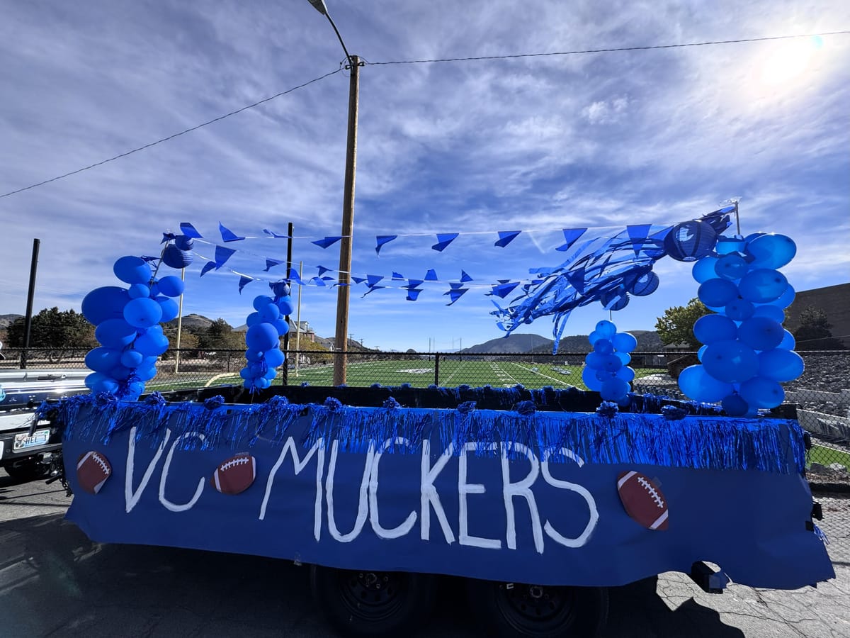 VCHS Homecoming Parade