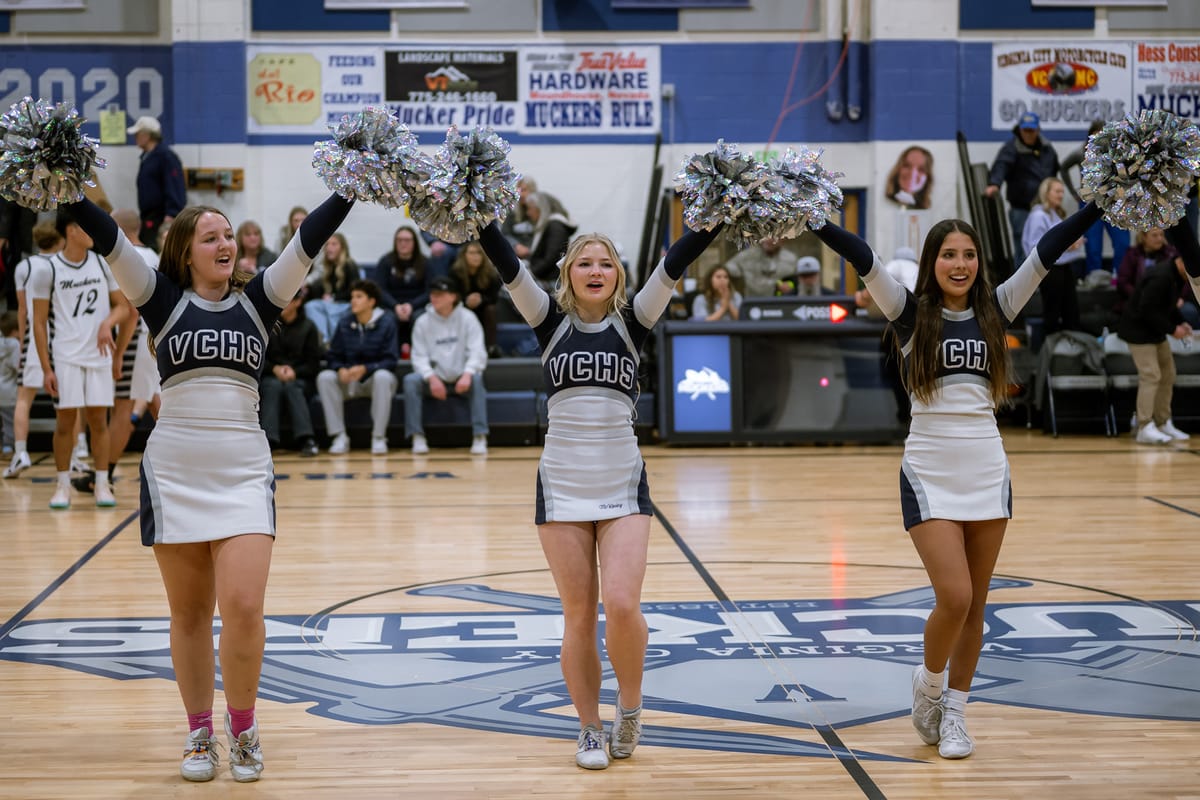 Muckers Off to Strong Start at Home