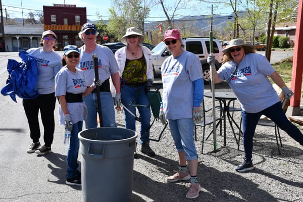 Community Supports Old Town Dayton Cleanup Day